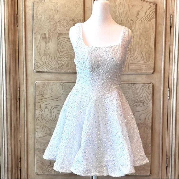 NEW White Cocktail Dress, White Prom Dress, White Dress, Sequin Dress, Size 6 - Picture 1 of 10
